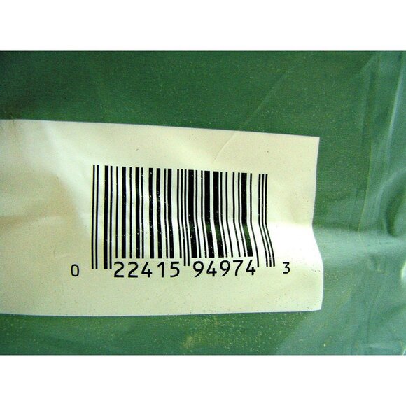 Basic Bedding Zippered Vinyl Mattress Protector - Picture 5 of 8